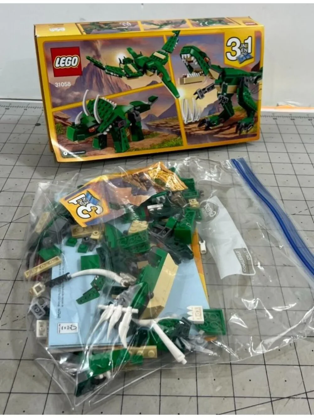 LEGO 31058 Creator Series Series Mighty Dinosaurs complete